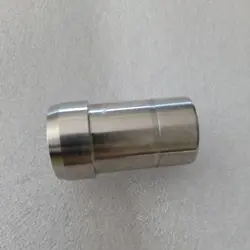 SWAGELOK STAINLESS PORT CONNECTOR, 1