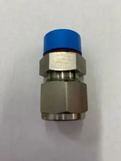 SWAGELOK SS-810-1-8ST TUBE FITTING, MALE CONNECTOR, 1/2
