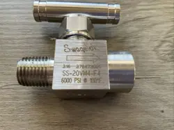 SWAGELOK NEEDLE VALVE