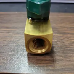 BRASS QUARTER-TURN INSTRUMENT