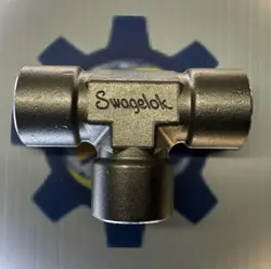 SWAGELOK SS-12-T   3/4
