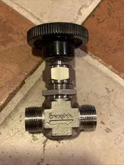 SWAGELOK 1/2” STAINLESS