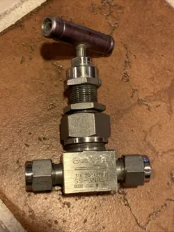 SWAGELOK SS-3NRS4 SS SEVERE SERVICE UNION BONNET NEEDLE VALVE FNSP