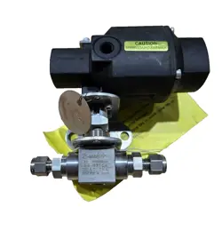 SWAGELOK 131SR SS-62TS6-31C BALL VALVE CF3M NEW