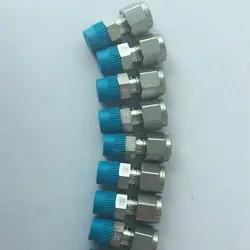 1PC SWAGELOK SS-400-1-2RT