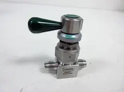 SWAGELOK SS-DLVCR4 STAINLESS HIGH PURITY PRESSURE VALVE DIAPHRAGM SEALED