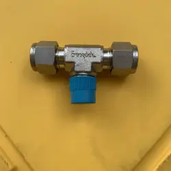 SWAGELOK 3/8
