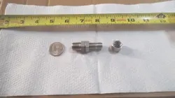 SWAGELOK SS-400-11-4 STAINLESS BULK HEAD UNION, 1/4 TUBE X 1/4 MALE NPT