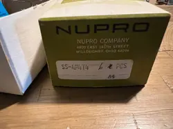 SWAGELOK/NUPRO STAINLESS