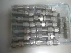 SWAGELOK SS-400-61 BULK HEAD UNION FITTING - 1/4