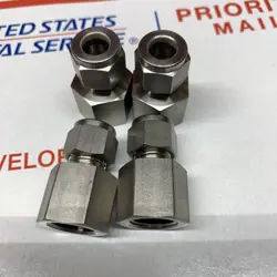 NEW SWAGELOK STAINLESS CONNECTOR FITTING, 3/8