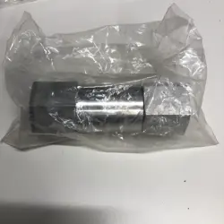 NEW SWAGELOK SS-16C4-1 STAINLESS CHECK VALVE 1 PIECE 500400001