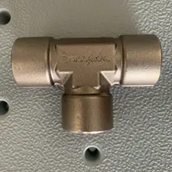 SWAGELOK SS-12-T STAINLESS STEEL PIPE TEE FITTING, 3/4