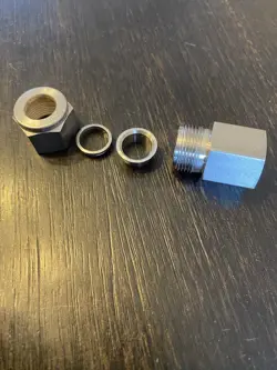 3/8”FNPT STRAIGHT CONNECTOR