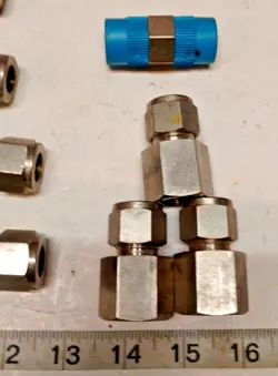 LOT OF 21