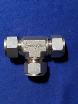 SWAGELOK SS-1210-3 STAINLESS STEEL 3/4