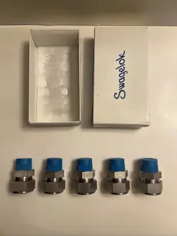 SWAGELOK STAINLESS STEEL CONNECTOR 1