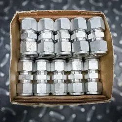 15-PACK SWAGELOK TUBE FITTING - 1/2