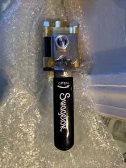 SWAGELOK B-65TF16 BRASS BALL VALVE