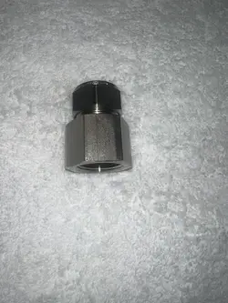 SWAGELOK FEMALE CONNECTOR 3/4 IN. TUBE OD X 3/4 IN. FEMALE NPT (SS-1210-7-12)