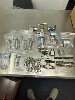 MANIFOLD HYLOK