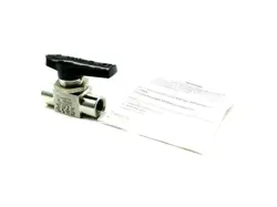 NEW SWAGELOK SS-43GF4 VALVE SS43GF4