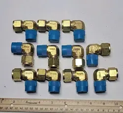 ELBOW FITTINGS NOS