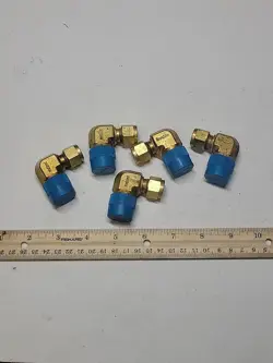 SWAGELOK HOLLAND BRASS 3/8