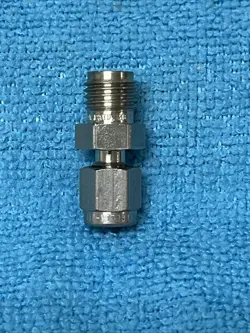 SWAGELOK ~ SS-400-6-2 ~ STAINLESS STILL REDUCER,TUBE