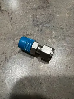 1-SWAGELOK STAINLESS STEEL CONNECTOR FITTING, 1/4