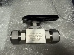 SWAGELOK 1” SS-AFSS16-LH BALL VALVE 
