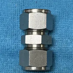SWAGELOK ~ SS-1010-6 ~  STAINLESS STEEL TUBE FITTING UNION