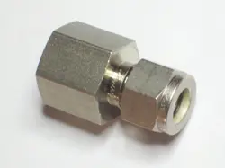 1-SWAGELOK STAINLESS CONNECTOR FITTING, 3/8