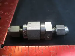 SWAGELOK SS-CHS2-1-3 STAINLESS STEEL POPPET 6000 PSIG, CHECK VALVE