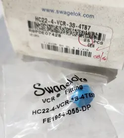 NEW SWAGELOK HC22-4-VCR-3S-4TB7 FITTING C22 SHORT 1/4