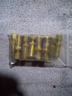 SWAGELOK BRASS TUBE REDUCER FITTING, 1/4