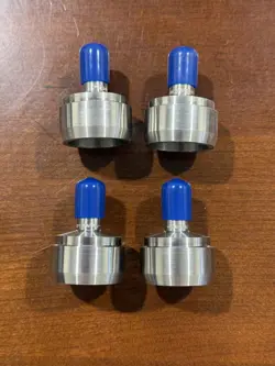 SWAGELOK PORT CONNECTOR SS-1611-PC-6 - 1 LOT OF 4