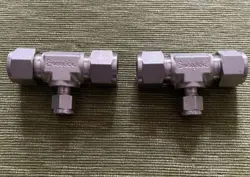 2 SWAGELOK TUBE FITTING REDUCING UNION TEES 1/2 X 1/2 X 1/4 TUBE OD SS-810-3-8-4