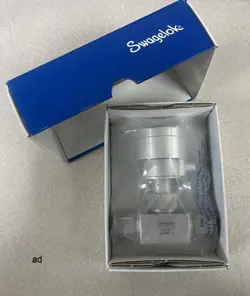 SWAGELOK SS-8BK-1C BELLOWS VALVE - NEW