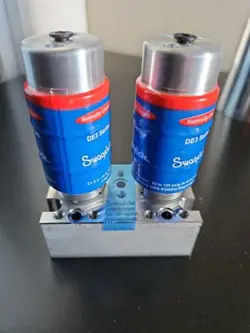 DE3