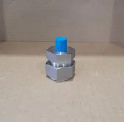 1 - SWAGELOK CONNECTOR FITTING, 1
