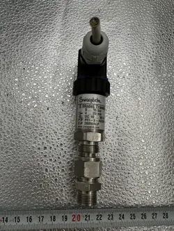 SWAGELOK S MODEL TRANSDUCER PTI-S-AG16-15AT / VERY GOOD CONDITION