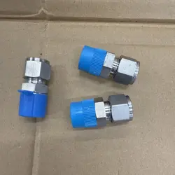 3 - SWAGELOK STAINLESS STEEL CONNECTOR, 1/2