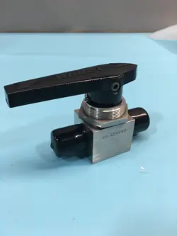 WHITEY SWAGELOK SS-45VCR8 BALL VALVE, 118716