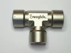1- SWAGELOK STAINLESS STEEL SOCKET WELD UNION TEE, 1/2