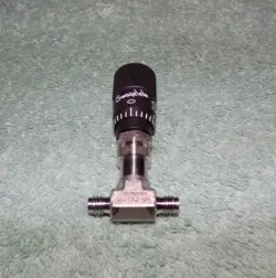 HANDLE 1/8