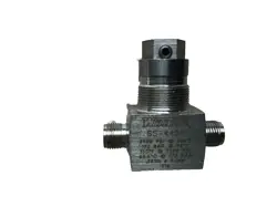 WHITEY (SWAGELOK) SS-44S6, 3/8IN HI VACUUM STAINLESS STEEL BALL VALVE