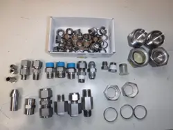 LOT ASSORTED SWAGELOK COMPRESSION RING AND FITTINGS AS PICTURED 3/8