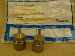 SWAGELOK STAINLESS TUBE FITTING REDUCER 1/2