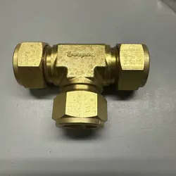 UNION TEE BRASS